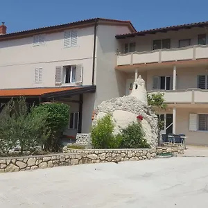 3* Affittacamere Ribica
